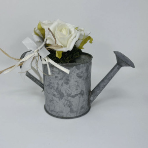 a22076-1-img_e6206_deco_florale_arrosoire_roses