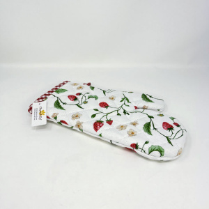 n122049-1-img_e7012_gant_four_fraise