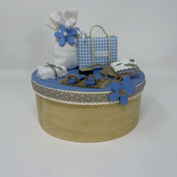 a22082-2-img_e6247_boite_valise_bleue